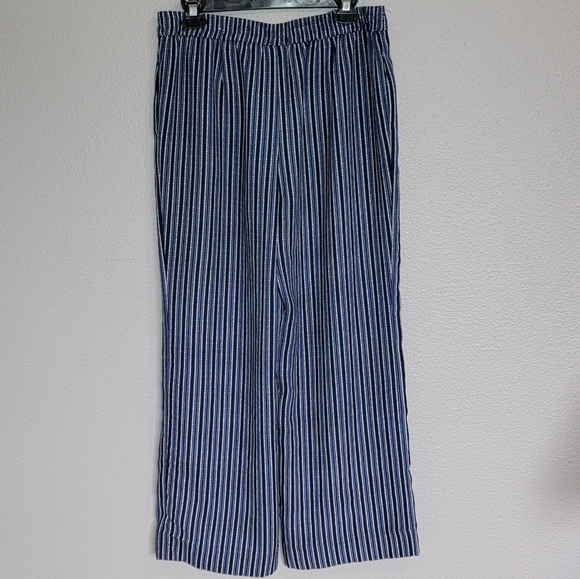 CHICOS NAVY PULL-ON PANTS/ SIZE 0 ( 4P ). - Picture 2 of 9